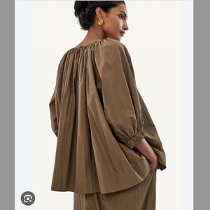 CO collections Women's puff sleeve blouse size S